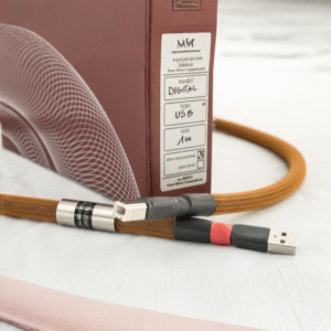 波蘭 ALBEDO<br>USB MONOCRYSTAL 數碼線