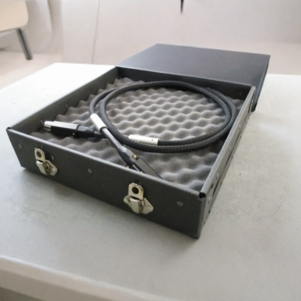 丹麥 DYRHOLM AUDIO<br>PHOENIX AES/EBU DIGITAL 數碼線