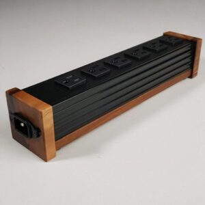 瑞士 SWISSCABLES<br>REFERENCE ULTRA 電源插座