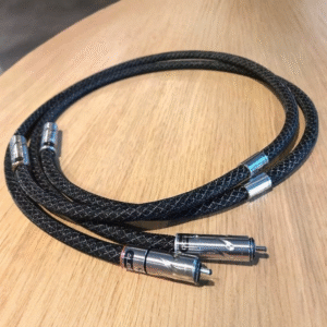 波蘭 ALBEDO<br>SOLID RCA / XLR 訊號線