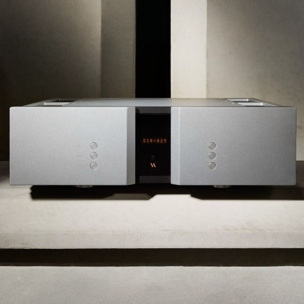 丹麥 VITUS AUDIO<br>SIA-025 MK II 合併放大器 (25W A 類 / 150W AB 類)