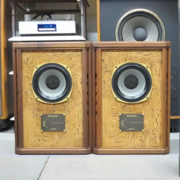 TANNOY STIRLING (二手，8成新)
